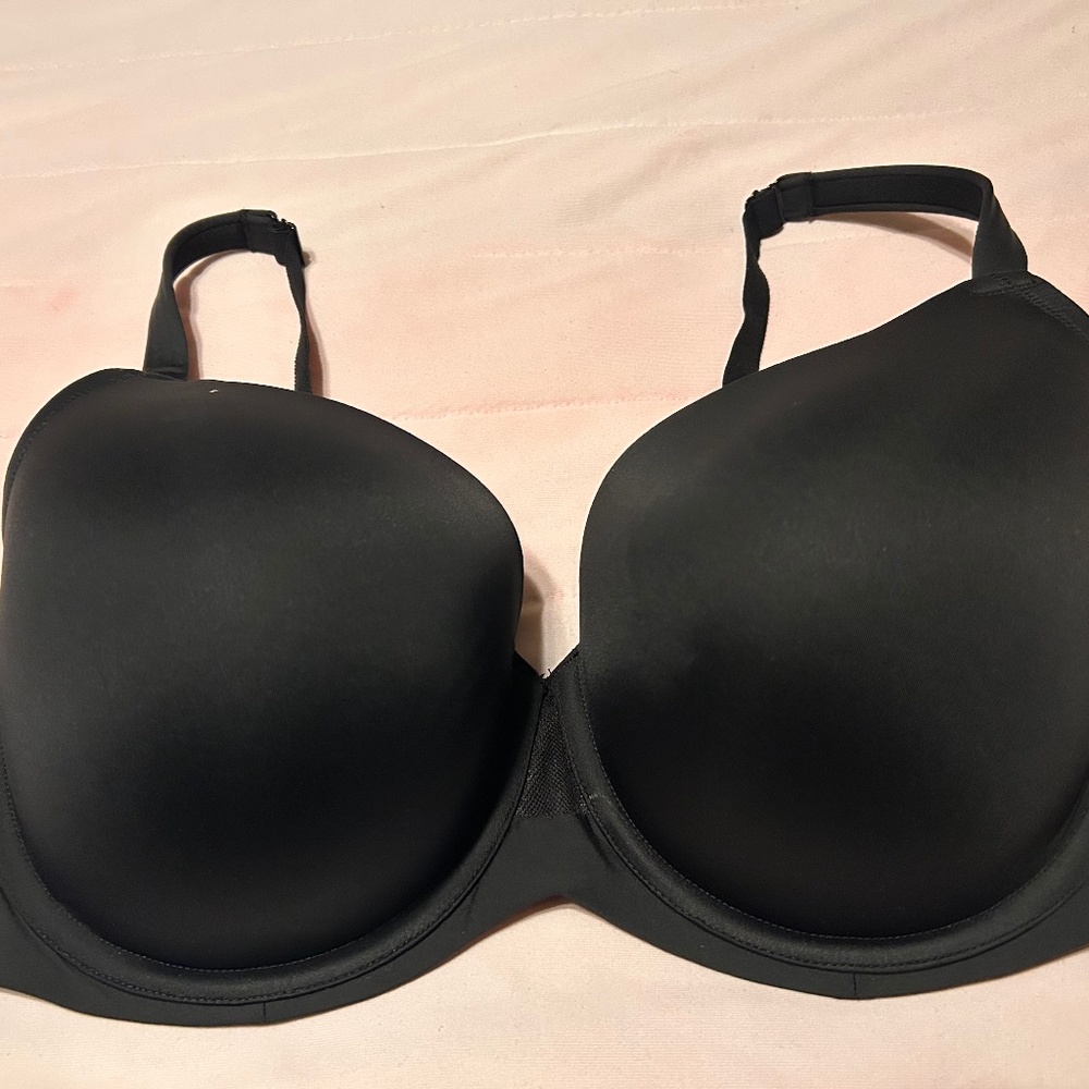 Cacique Black 40DDD Back Closure Bra